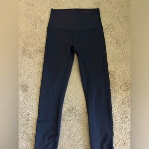 Black Lululemon leggings